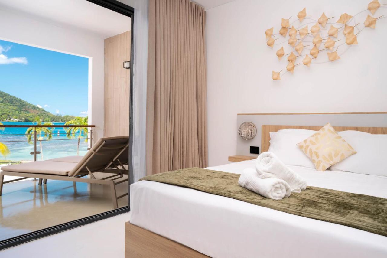 Cook'S Bay Hotel & Suites Paopao Luaran gambar