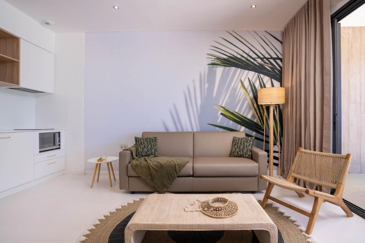 Cook'S Bay Hotel & Suites Paopao Luaran gambar